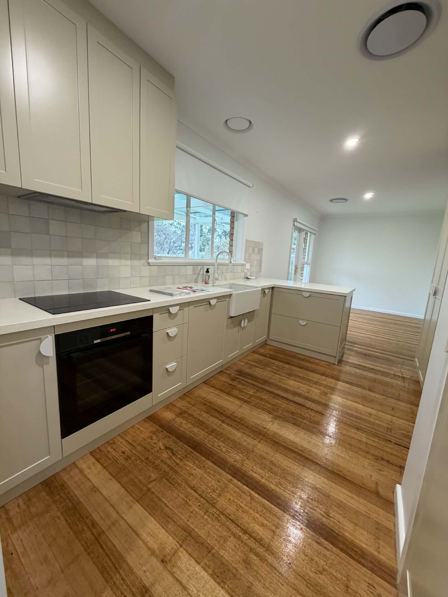Completed home cleaning project, photo 12