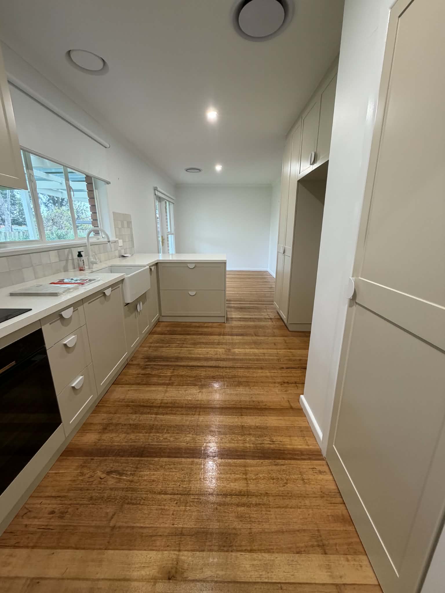 Completed home cleaning project, photo 22